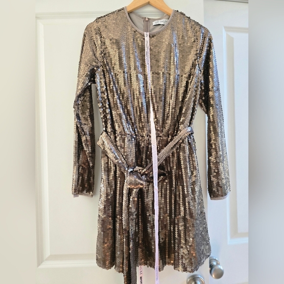 NWT! Mac Duggal, High Neck Long Sleeve Cocktail Dress, Taupe, Size 10, MSRP $398 - Picture 5 of 13